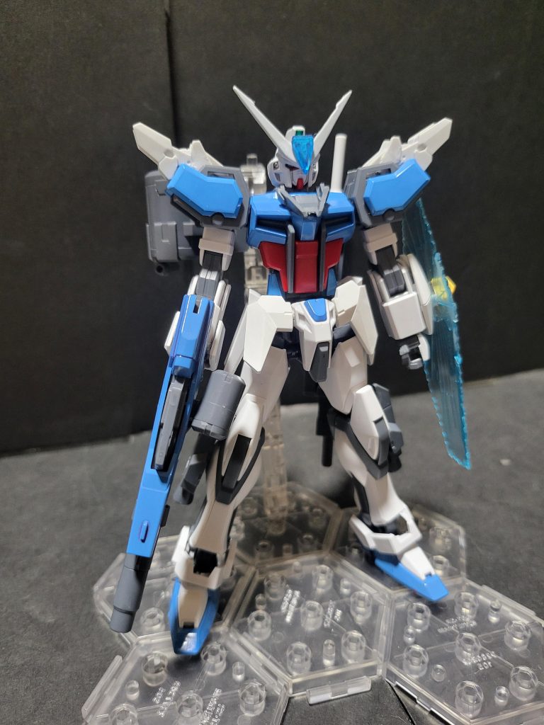 ガンプラはかなり手放していたのでジャンクパーツや30mmのパーツで制作しました。