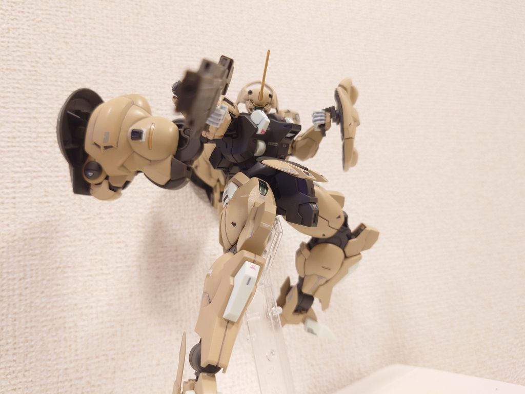 グシオンリベイクと言えばロングライフルなのでディランザ・ソルのライフルを採用してます