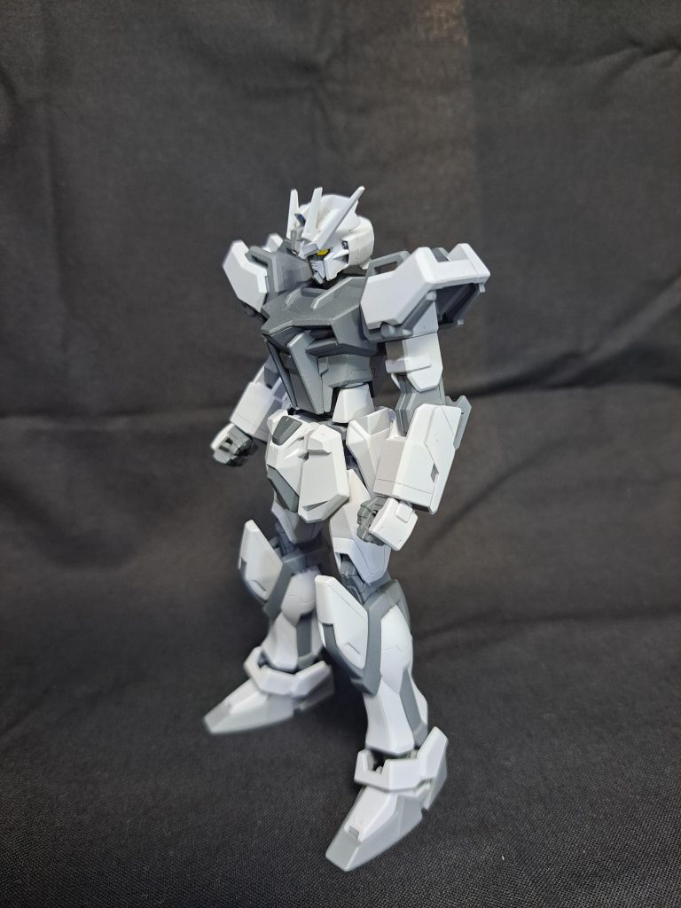 ストライクガンダム ディアクティブモード+格納庫–3枚目/制作者：DIGITUS