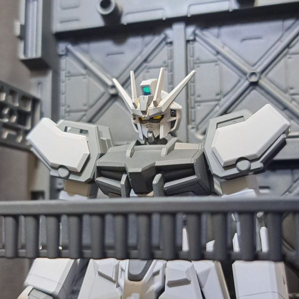 ストライクガンダム ディアクティブモード+格納庫