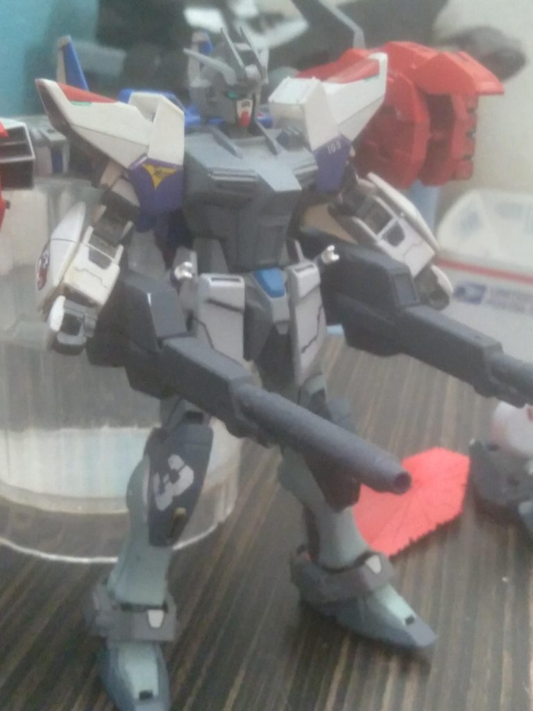 The knee armor was transplanted from the hgce freedom 