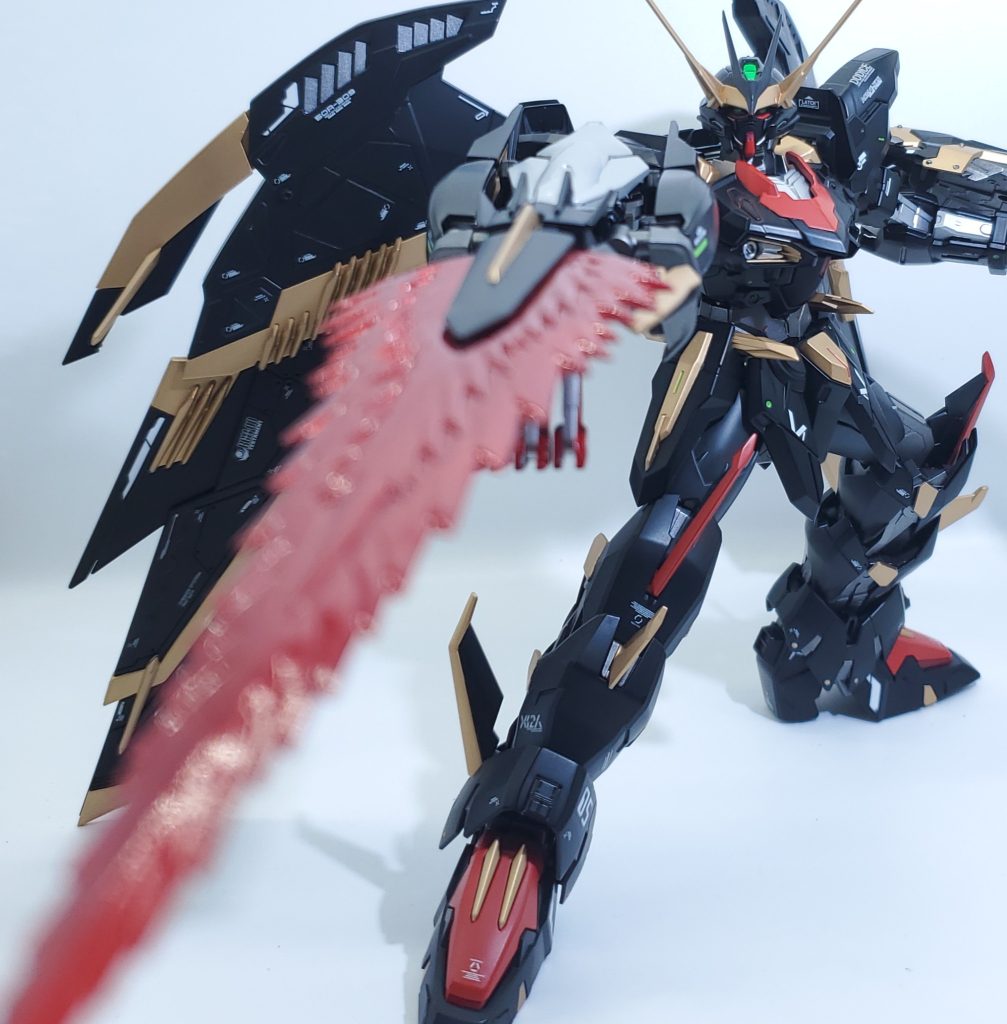 使った塗料サーフェイサーEvoブライトレッドExブラック光沢レッドゴールドファインシルバークリアレッドスターブライトアイアン蛍光グリーンエナメルブラックエナメルレッドガイア半光沢クリアー