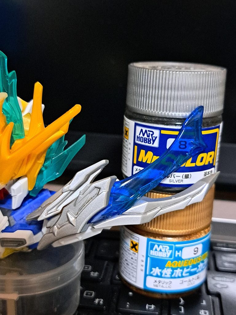 一応クリアパーツは透けたままにしています。