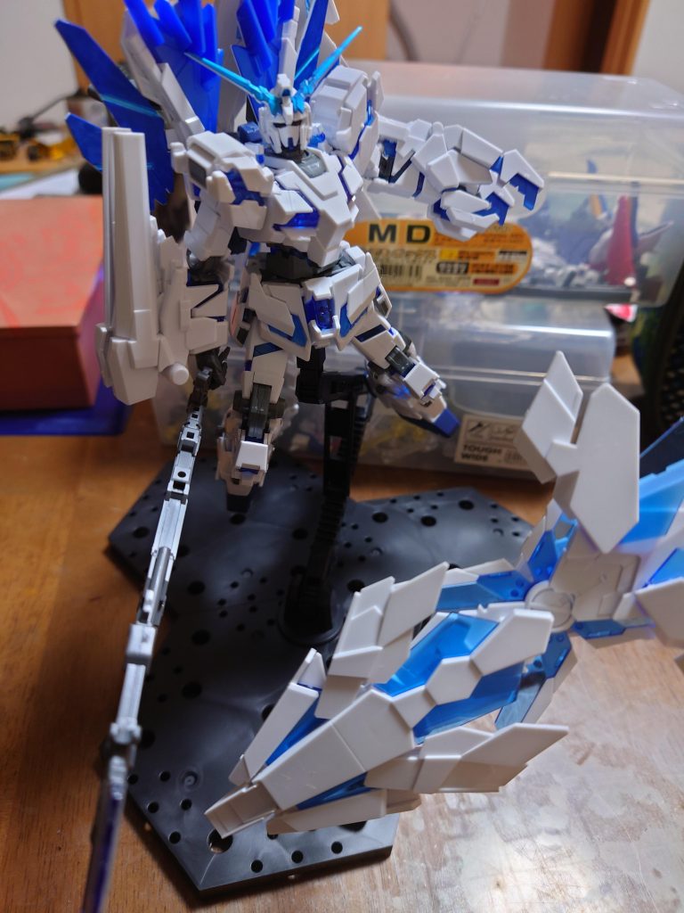 ポーズ1シールドで防御しつつ、特攻…というイメージ