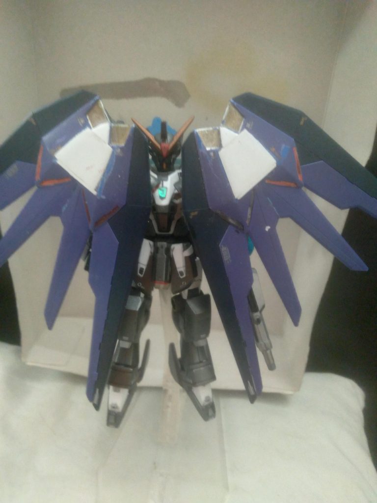 Here is where we get into my current issue. I really want to use these custom made wing shields. However, I have not been able to find a good setup for mounting them