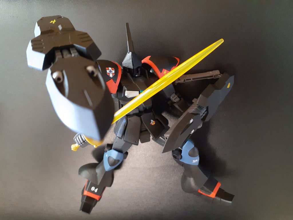 マントを駆使して攻撃