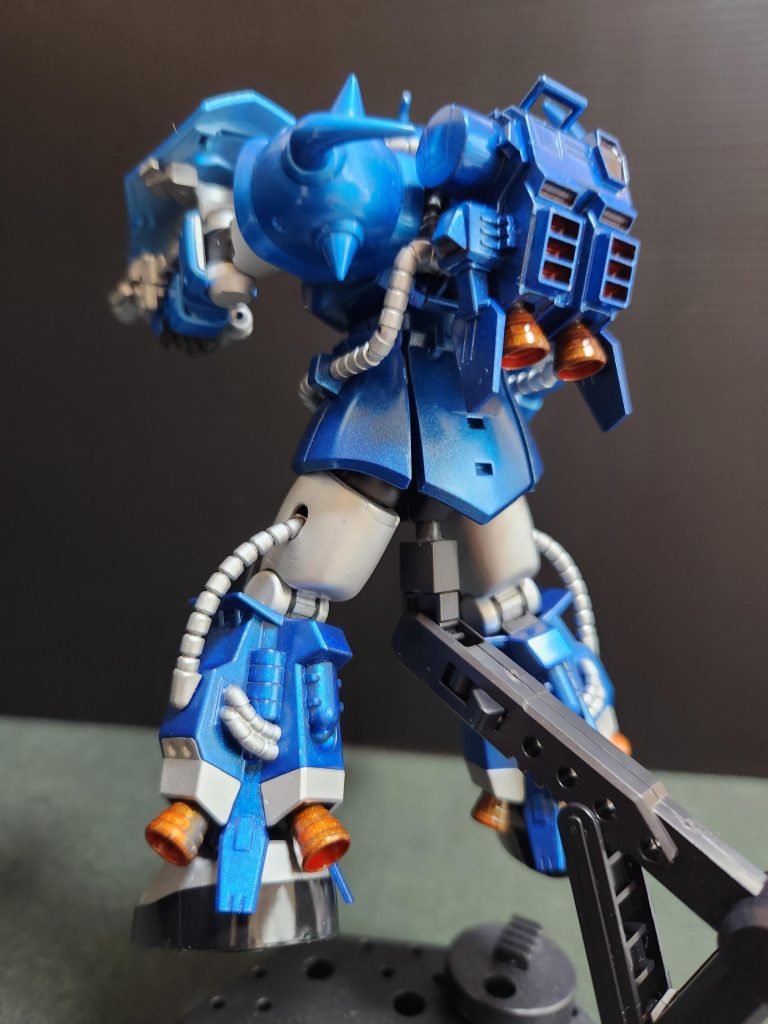 足の付け替えだけでジャストフィットしました。