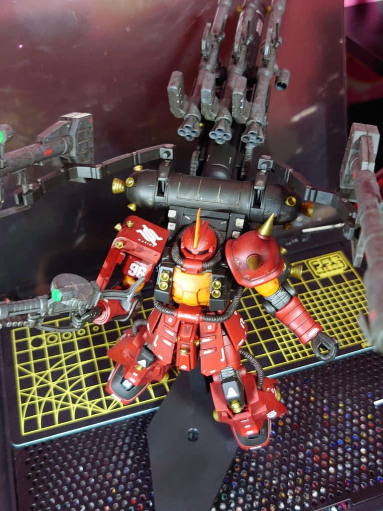 最後に上からショットです!デカールは色々あった物を気の赴くまま貼りましたのでお目汚しになるかもですがご了承くださいませ!(笑)気が向いたらまた貼ってみようと思います。もしアドバイス等ありましたらご教授お願いします!