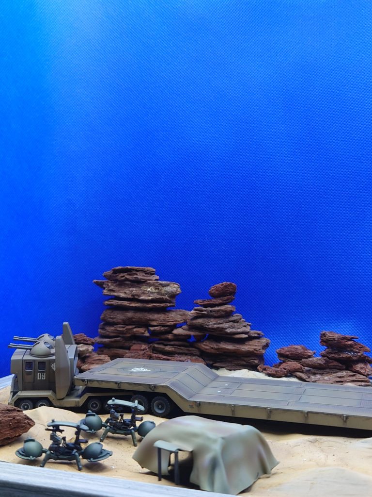 今回、お気にいりのテントは電熱器で温め整形したものです。