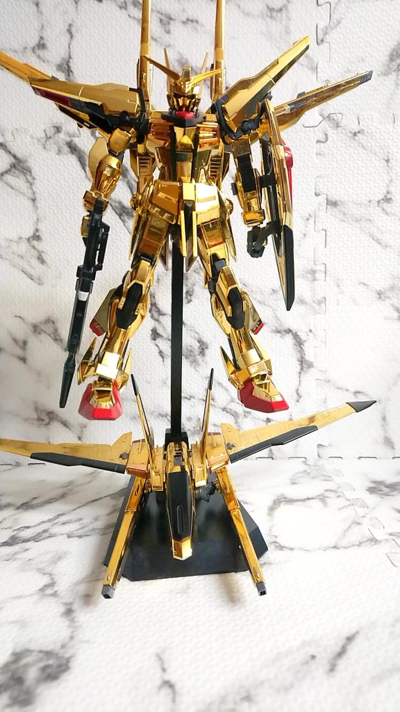 アカツキガンダム1/100–3枚目/制作者：たかまる