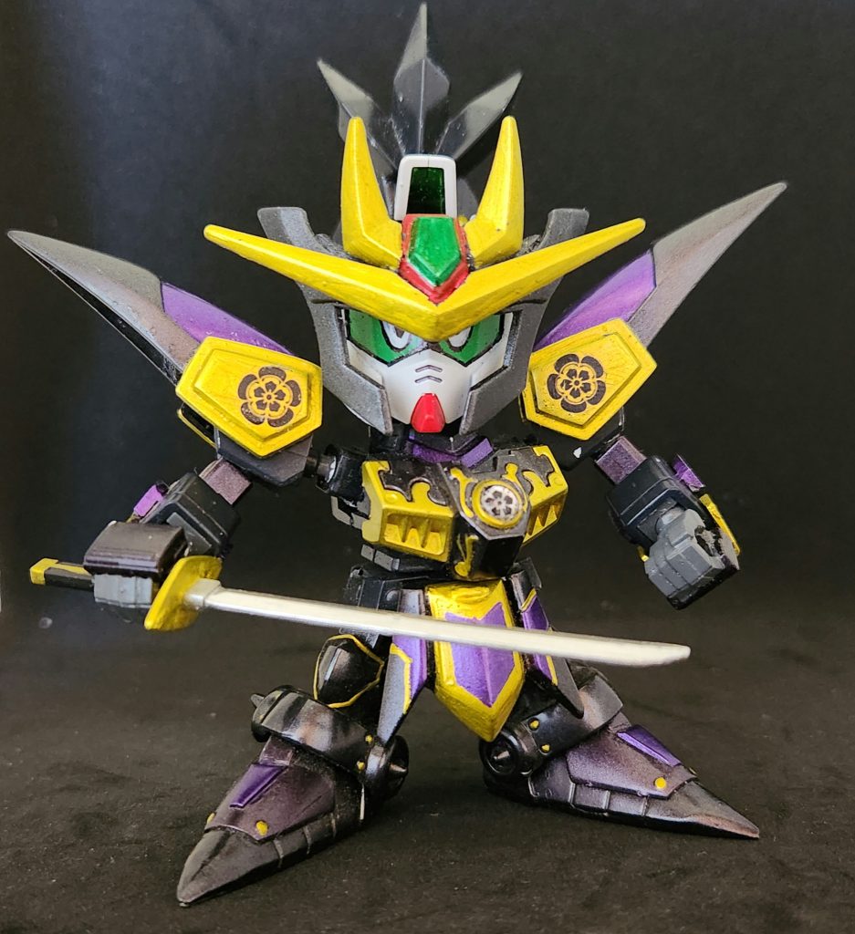 鎧の換装で若信長ガンダムにもなれます