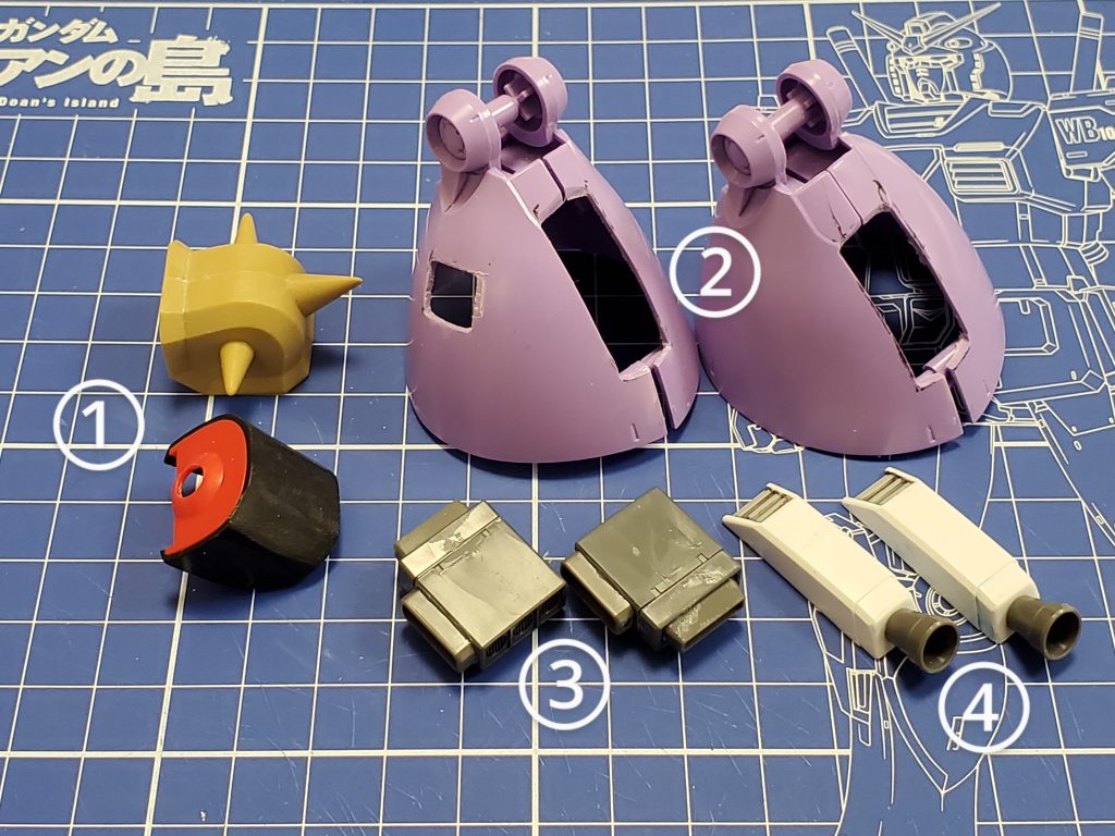 『大きな改修ポイント　その2』①肩パットは角張るようにヤスリで削りまくり、形を整えました🎵そして、思いつきで左肩にはザクデザートタイプで残った旧キットのスパイクアーマーを採用💡オリジナル感を出してみました👍②足スカートのプロトタイプ再現も困難なため、外付けパーツとして表現するために、はめ込み枠を開口❕形を合わせながら地道に削り込みました😊✨③冷却機構兼補助スラスターユニットとするために、ザクのミサイルポッドに市販のスラスターパーツをくっつけて表現～👊✨④足後部の大型バーニアは手頃なパーツがなく悩みましたが、ジャンクのHGUC旧ゼータガンダムの足後ろのパーツを使用～❕市販のバーニアなどを付けて、それらしくしてみました😆✨