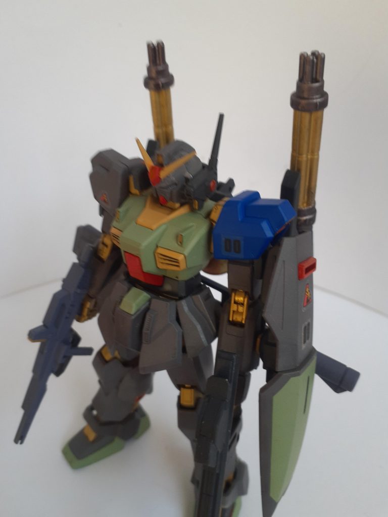 背中にビームガトリングを装備させました‼️可能な限り細かく塗装しました‼️