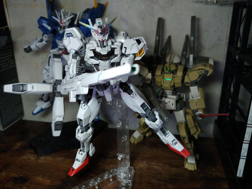 魔女の箒をこう落とし込んで来るとは。の、バリアブルロッドライフルです。