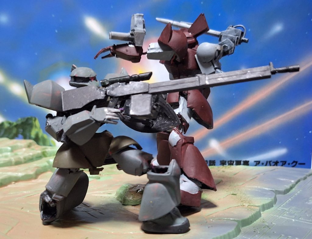 ビームマシンガンを自作して持たせています。