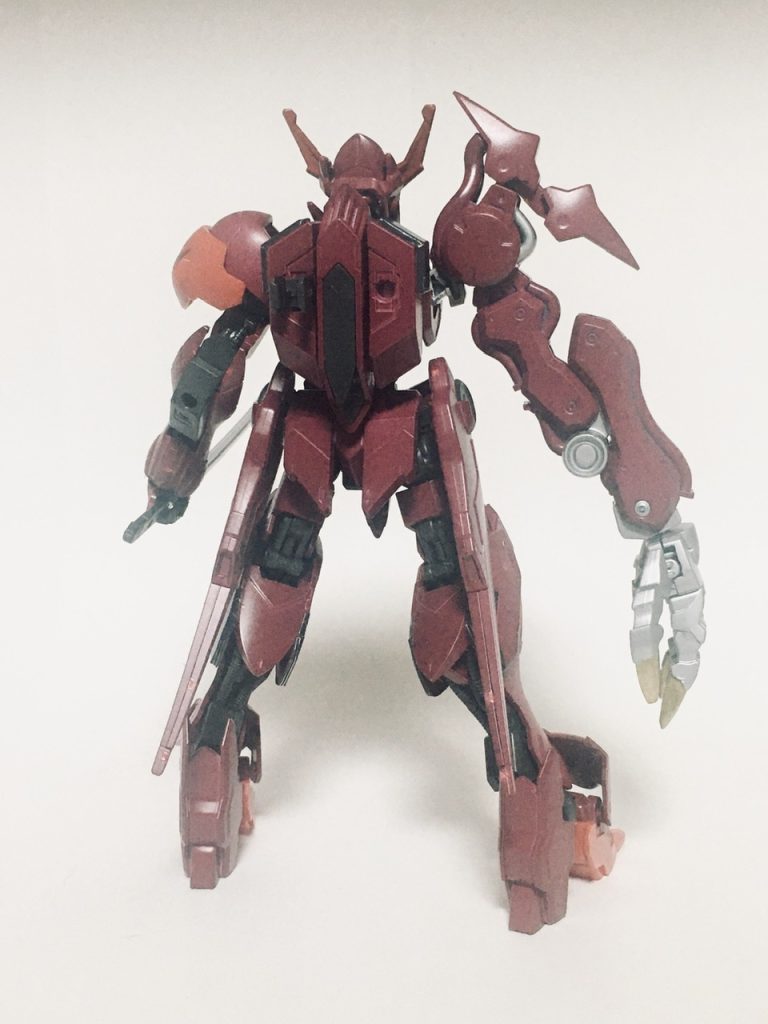 背面。