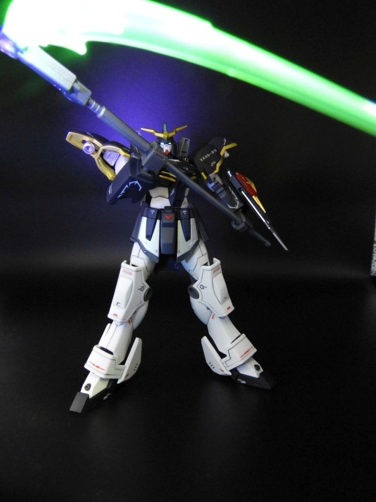 UVライトでビームサイズ発光