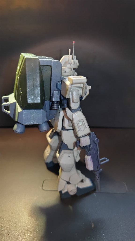 ベルト固定テープが残り4枚なのでケチってベルトは取り付けず。