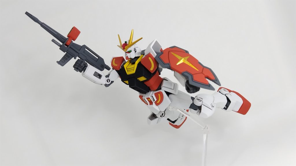 飛翔形態です。首の上下も出来るのでポージングが決まります。