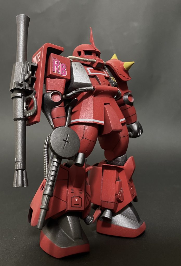 簡単に制作ストーリーにまとめましたが、大きな改修点としては・肩幅ハノジ詰め・拳パテで整形・股間ブロック巨大化・太腿巨大化・肩、膝、足首をポリキャップ化・動力パイプを金属パイプに置き換えぐらいです。