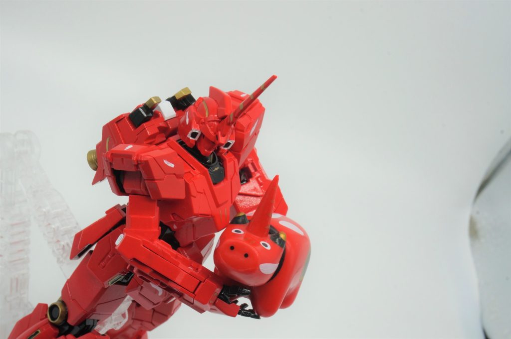 覚醒したら病気を治したりできそう。→そうなると、MSである必要ないのでは？　→では、赤べこの形だけでいいですね。　　→全身サイコフレームの赤べこ(医療機器)誕生！とか考えたり。