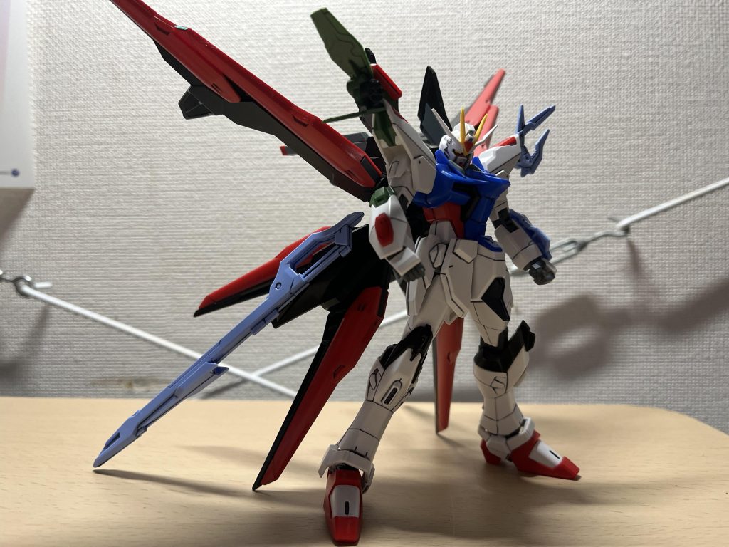 ということで終わりです。プラモ製作はあんまり途切れずちょっとずつやってるんですが、撮影に使ってた部屋が使えなくなってしまって、撮る場所がない、、この投稿も全体的に暗くて、何だかなぁ、、無理やりフラッシュ焚いたりしてますが、、それじゃあ。。