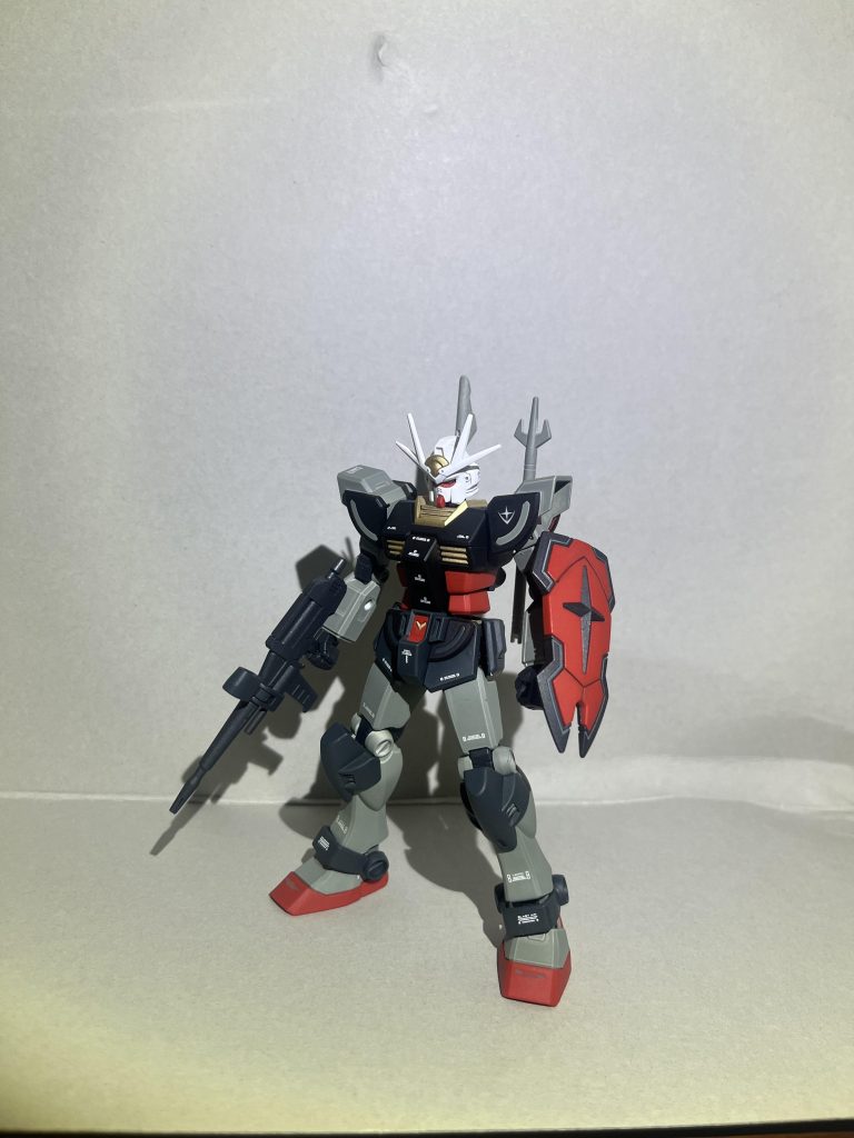 隙あればリアルタイプカラーにしてしまう男です。通してください。ラーガンダムのベースが初代なので初代のリアルタイプカラーをベースに塗装しました。