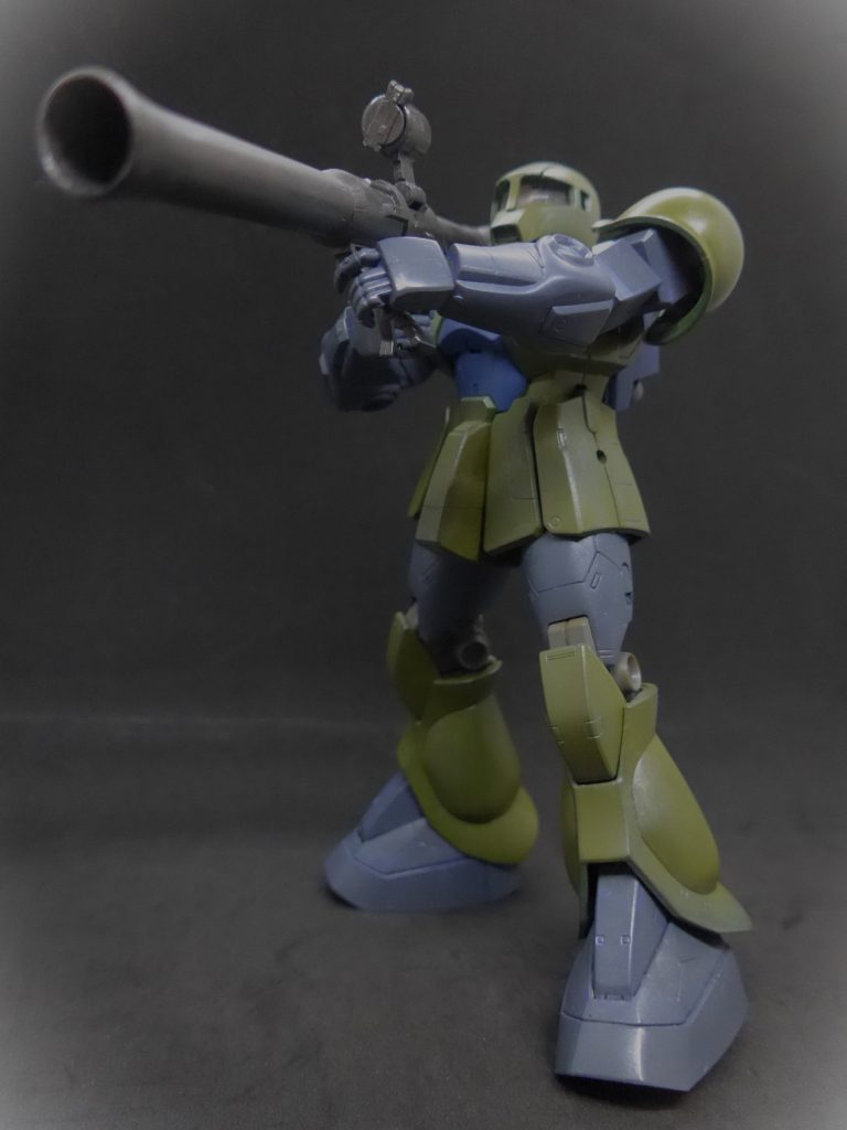 旧ザクは武器持っちゃいけないとか硬いことはなしで！