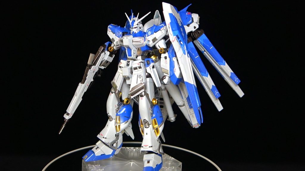 内部フレームや一部の外装パーツはメタリックやメッキ塗装して、高級感を出しています。