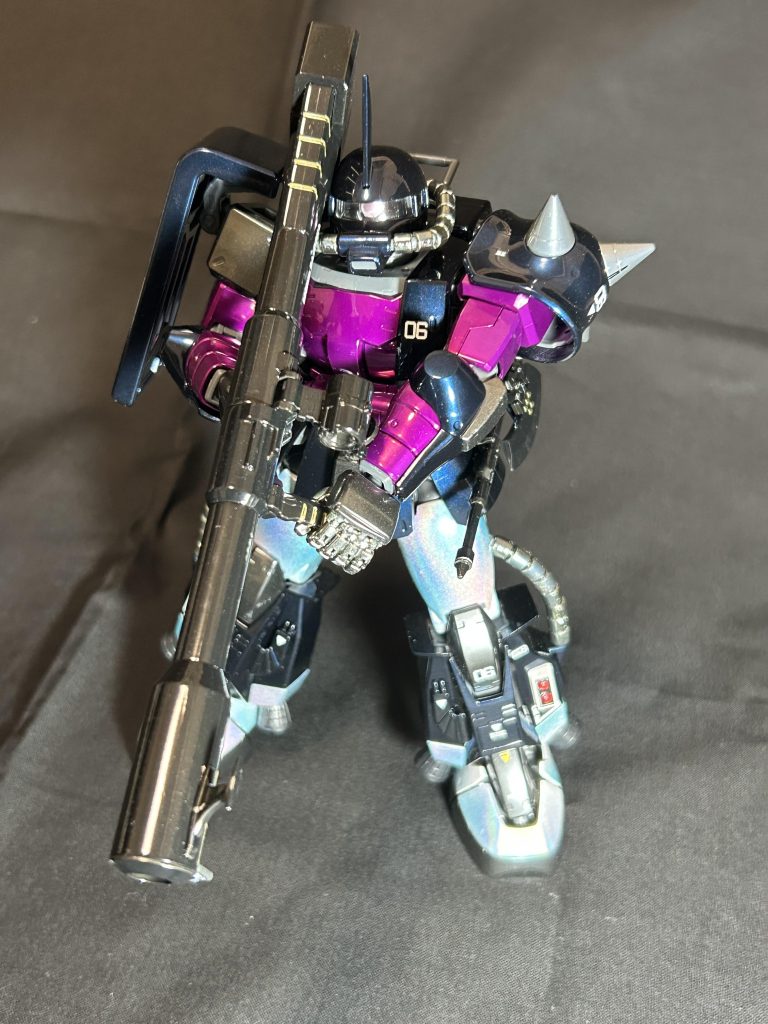 ジャイアントバズを構えたところ