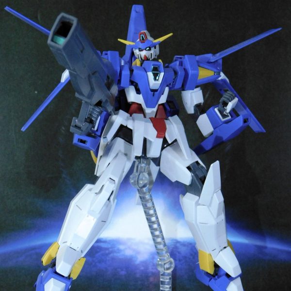 HG　ガンダムAGE-3ノーマル（ほぼ完全変形）