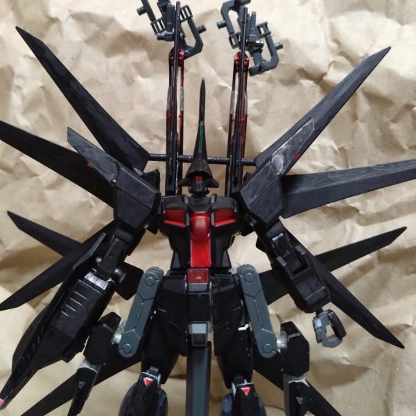 漆黒の後継機　『イクシードレイブン』