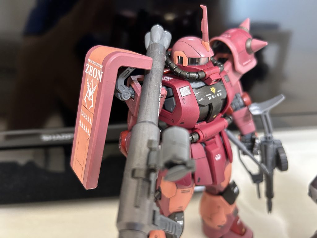 MGシャー専用ザクII–2枚目/制作者：GAR