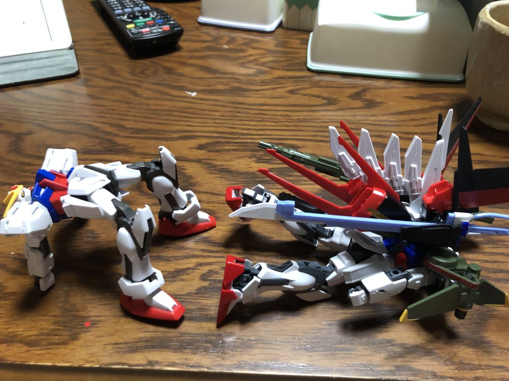 案の定背中が重くなるのでかなり倒れやすくなります。