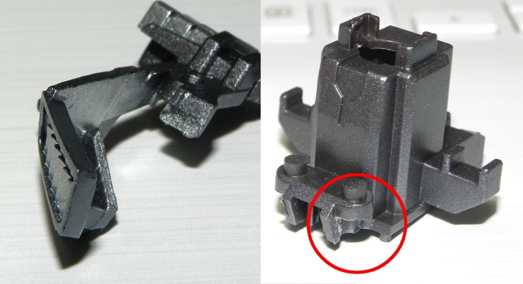 内部メカの一部を切り取ることでLEDの光をシェルユニットに多く行き渡らせることができた、と思います