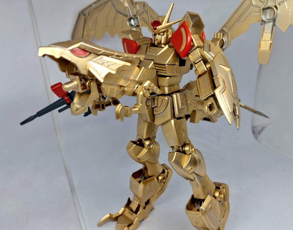 太陽神ラーガンダム（ゴールド）｜シンさんのガンプラ作品｜GUNSTA（ガンスタ）