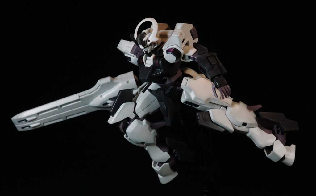 HG 1/144 ガンダムシュバルゼッテ–2枚目/制作者：しるばにあ