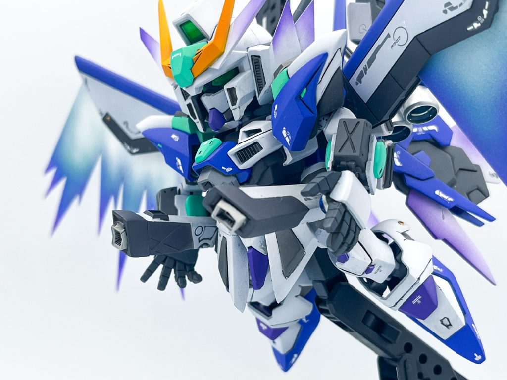 ▲V.S.B.R.(ヴェスバー)×2両腰にマウントされた可変速ビームライフル。小回りのきくサブ火器、というにはあまりに凶悪な威力。F91のデータが使われている。『こいつは強力すぎる…!』