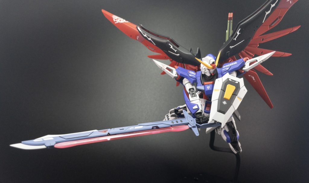 HGCE デスティニーガンダム 黒背景版–3枚目/制作者：Takana