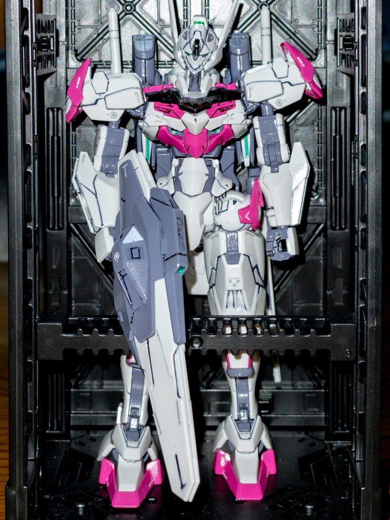 クリアラッカー（光沢）を塗って完成