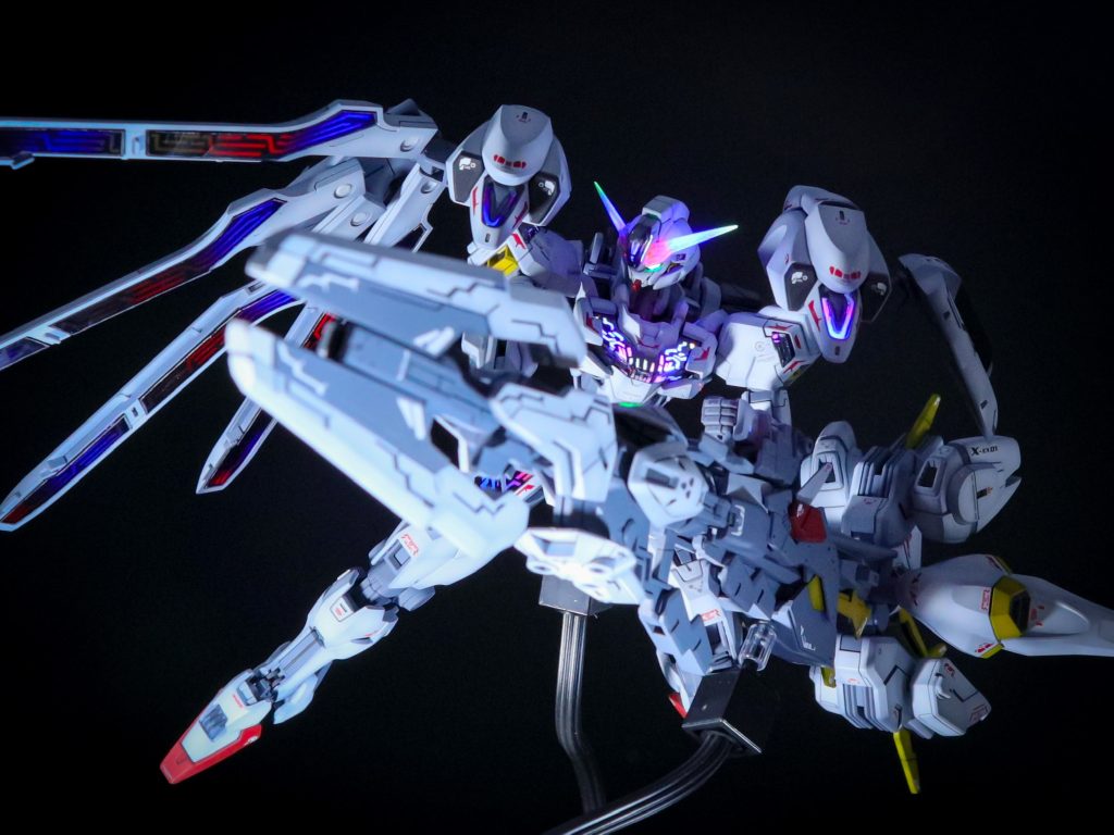 ガンビットランチャー銃身にエアリアルのガンビットを集結した強化砲撃形態