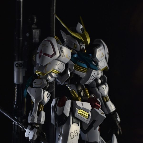 ガンダムバルバトス　キャンディ塗装初挑戦作！