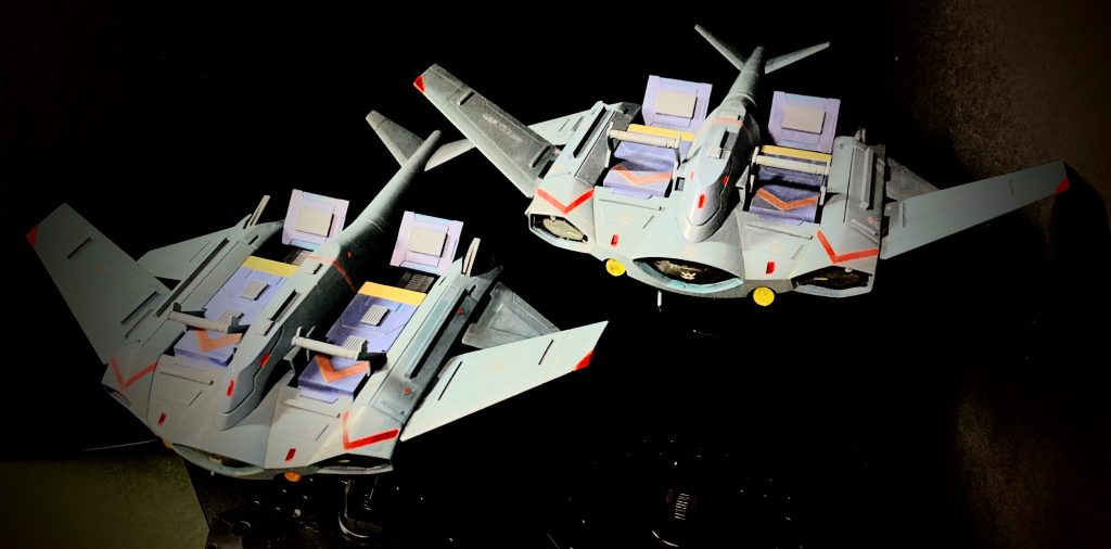 写真加工にて周辺部を暗くしてみました。さすがにカッコよく見えますね!