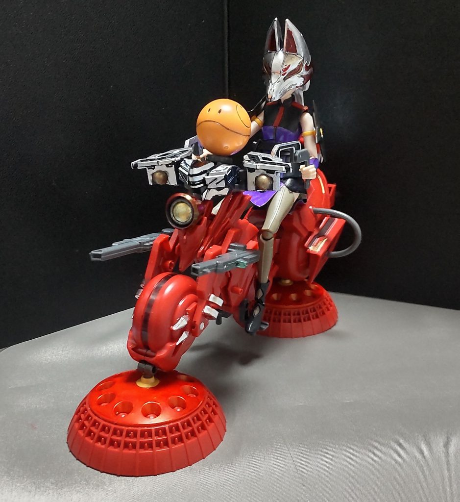 諦めない心を持ち続ける限り、キツネ仮面は不滅なのだ。※投稿前に腐る程Google APIでチェックしまくった上で投稿しています。これで消されたら、単純にボクのことが嫌いなんだと思って、美少女プラモから身を引きます。