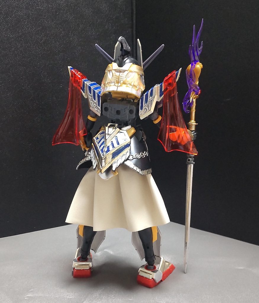 リアビューリアアーマーとサイドアーマーはクレオパトラキュベレイを使用しています。