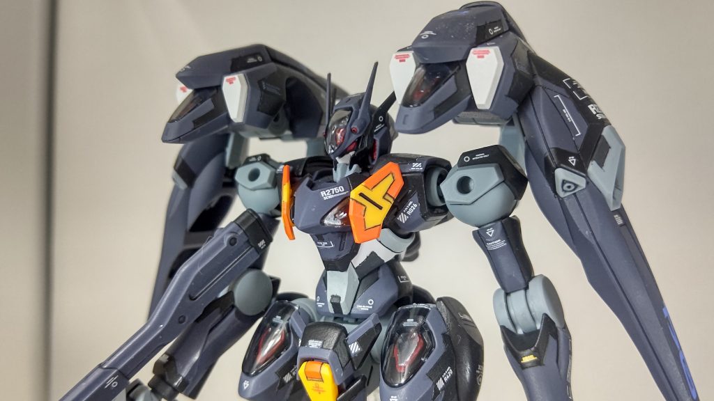 ガンダム・ファラクト–3枚目/制作者：いやほん