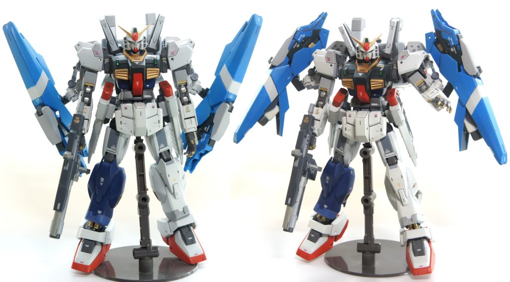青いとこ（ポンツーンでしたっけ）は自由に動きます。ミサイルの代わりにメガ粒子砲を内蔵。右足だけ青いのはザブングルのアイアンギアから拝借したネタ。部品が枯渇したのでアナハイムから1号機の足を持ってきてポン付けした状態を想定。ビームライフルはバズーカ刻んで貼ってセンチネル風味に。あとmk2といえば肩のフレーム問題（『ガンダムmk２の肩問題』に関して　島国大和のド畜生 (fc2.com)ですが、小細工して外側にフレームを逃がすことで肩アーマーにフレームが追従したまま自由に動かせます。