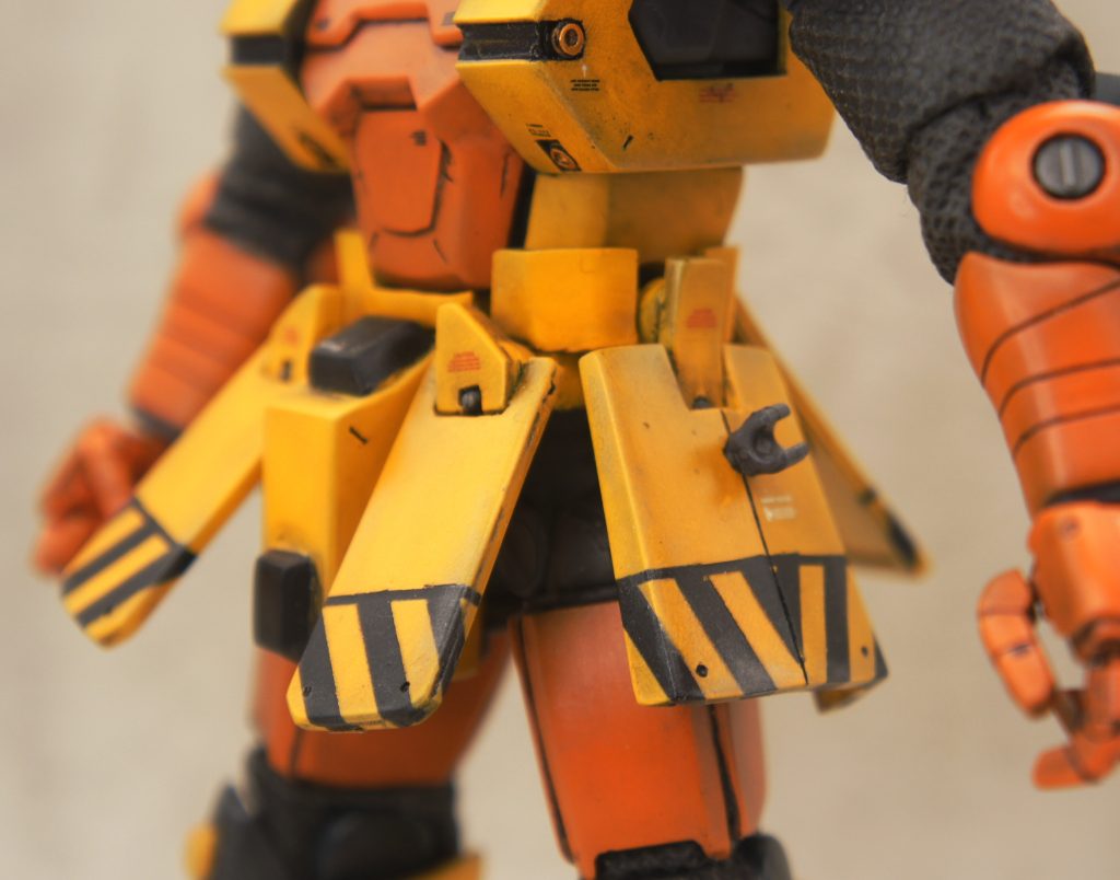 腰回りもフルスクラッチ。設定どおり稼働します。