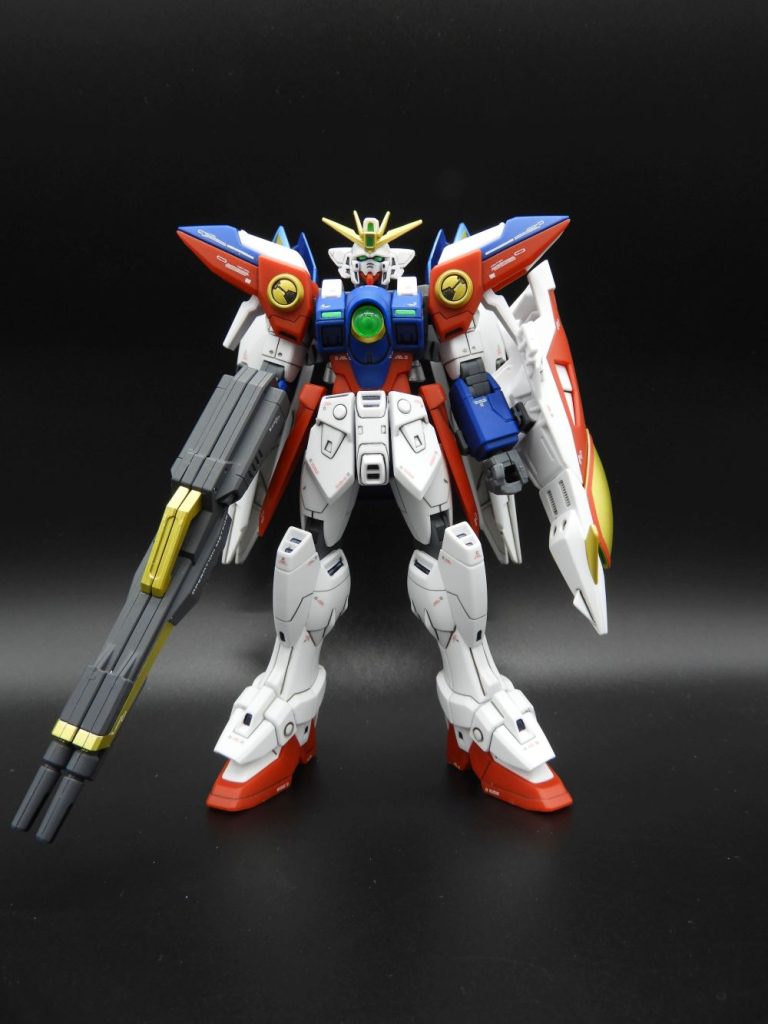 デカールはMGなどの余り物を使用。