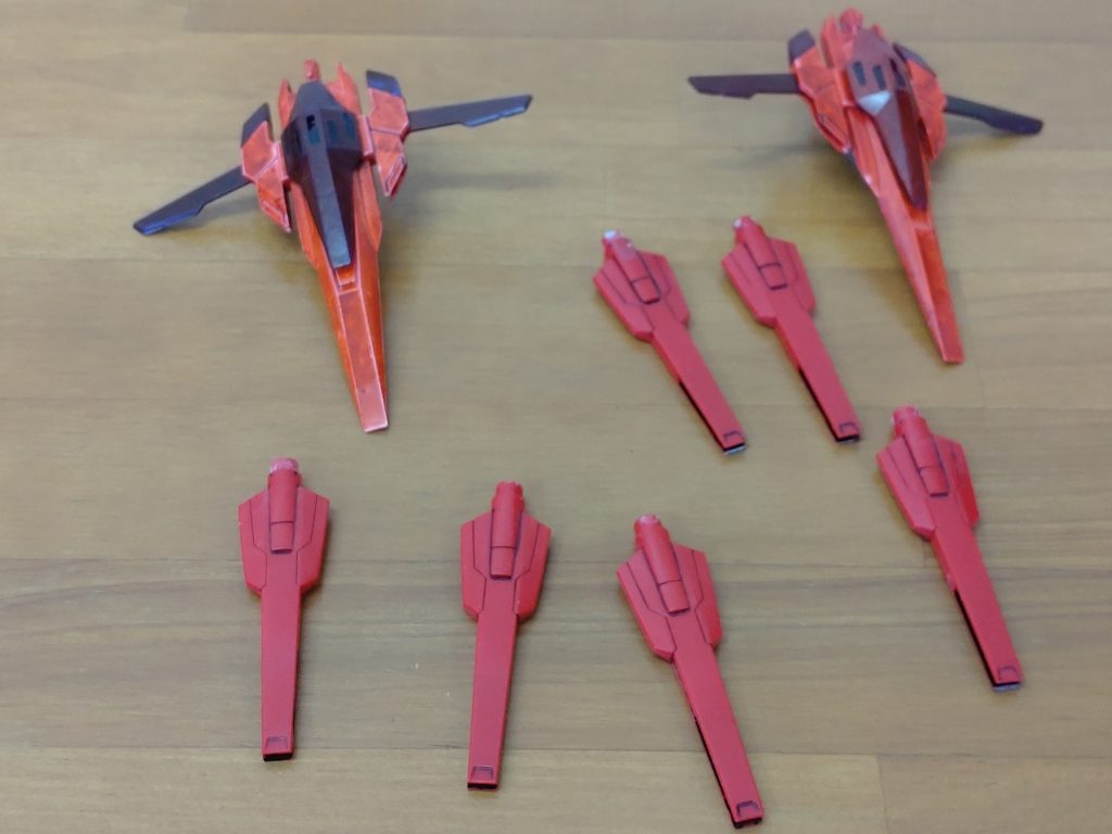 大型ファング２本、フィンファング６本搭載